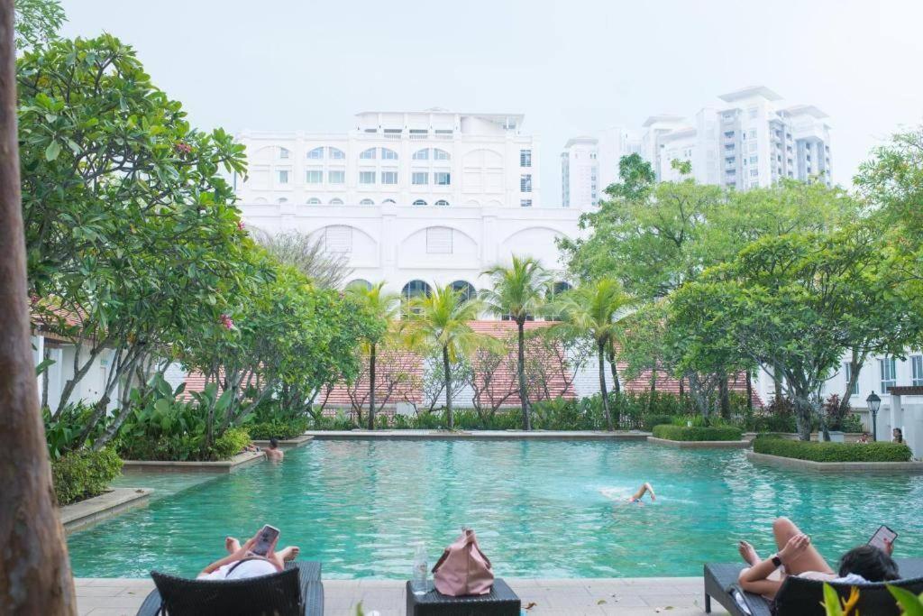2beds Seaview Waterfront Straits Quay W/free Carpark And Bathub * Tanjung Tokong